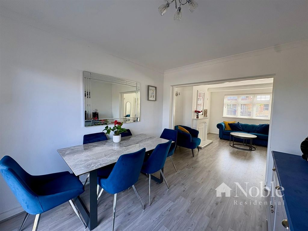 Property photo 3 of 20 Reception Room