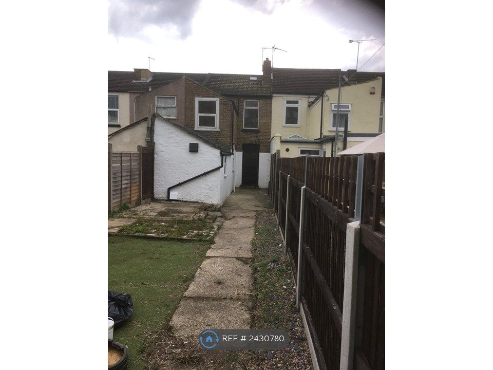 Property photo 3 of 21