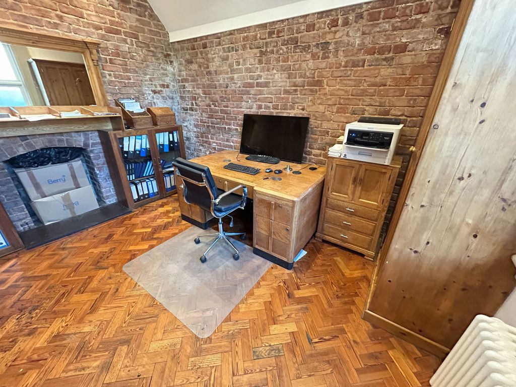 Additional image 10 of 4 bed detached house for saleQueens Road, Llandudno Junction LL31