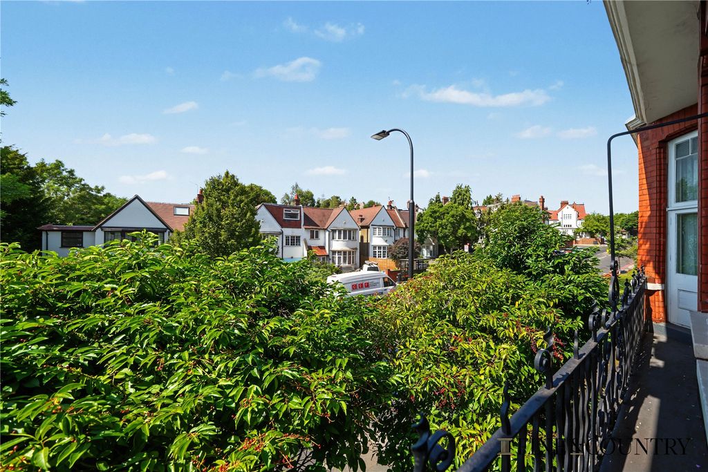 Property photo 3 of 13 Picture No. 04