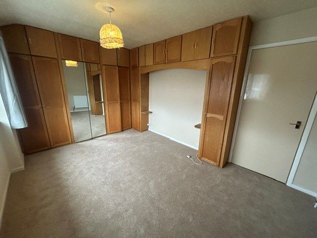 Property photo 2 of 6 Master Bedroom