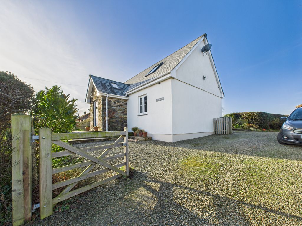 Property photo 2 of 14