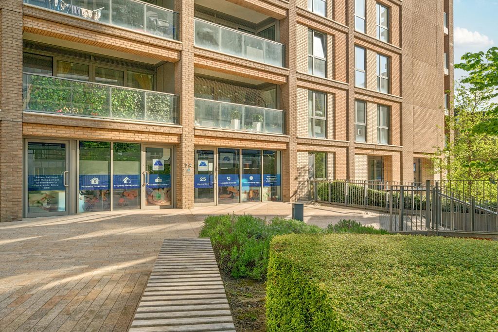 Property photo 2 of 8 12825131 1.Jpg