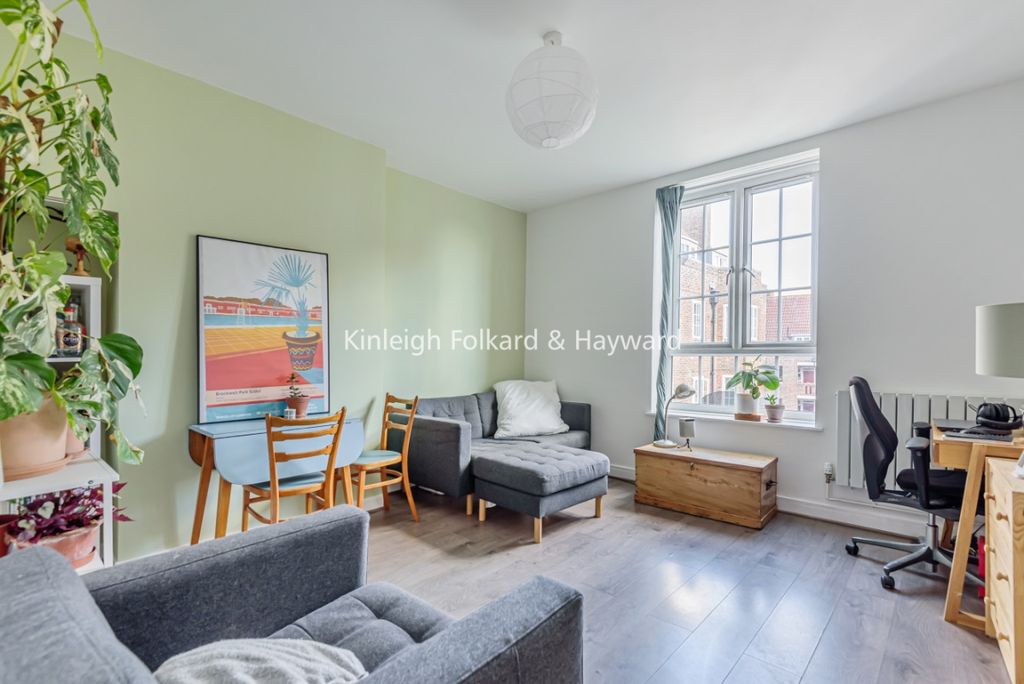 Property photo 1 of 13 7Aac2091-727A-4Da0-9