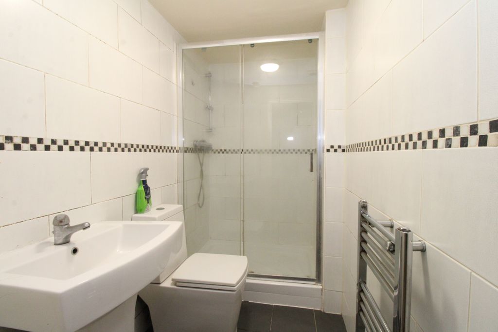 Property photo 3 of 4 Img_7234