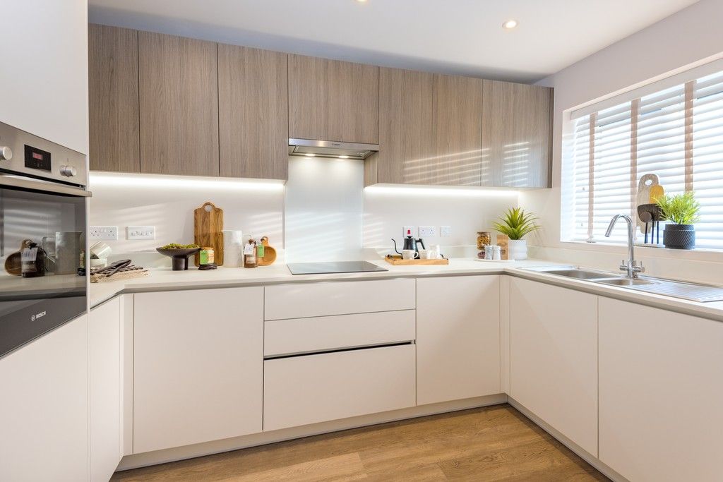 Property photo 3 of 10 Ingatestone Grove, Ingatestone