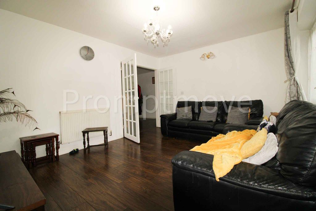 Property photo 3 of 14 Na