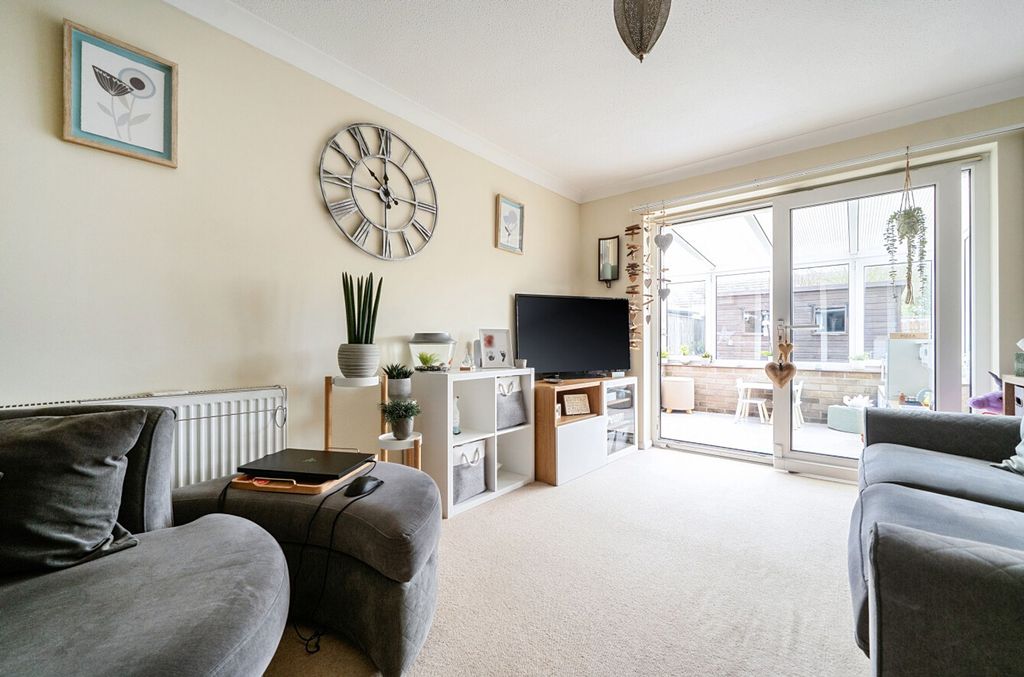 Property photo 3 of 14