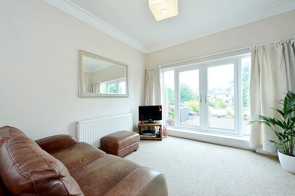 Property photo 1 of 9 Picture No. 19