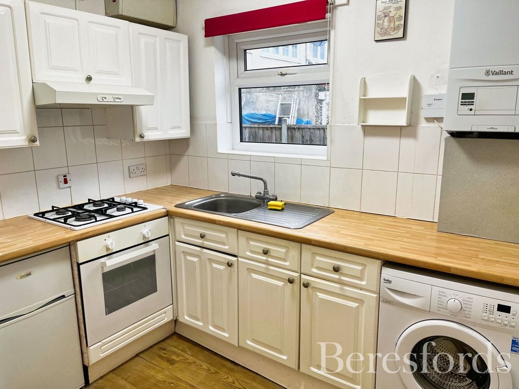 Property photo 2 of 14 Picture No. 42