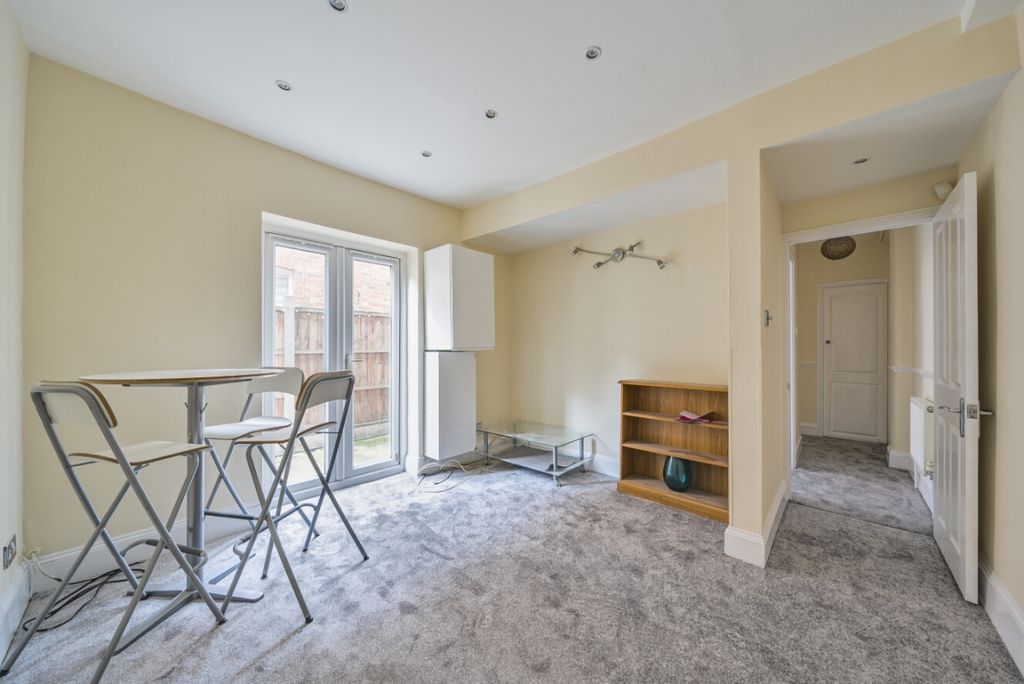 Property photo 3 of 5 1238192 (2)