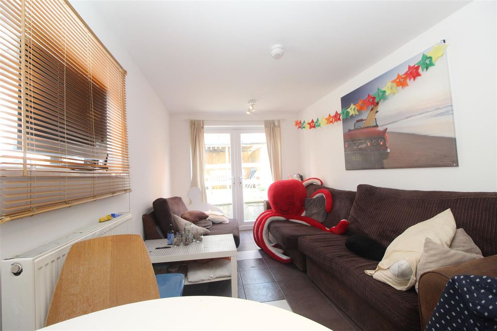 Property photo 3 of 15 Img_0023.Jpg