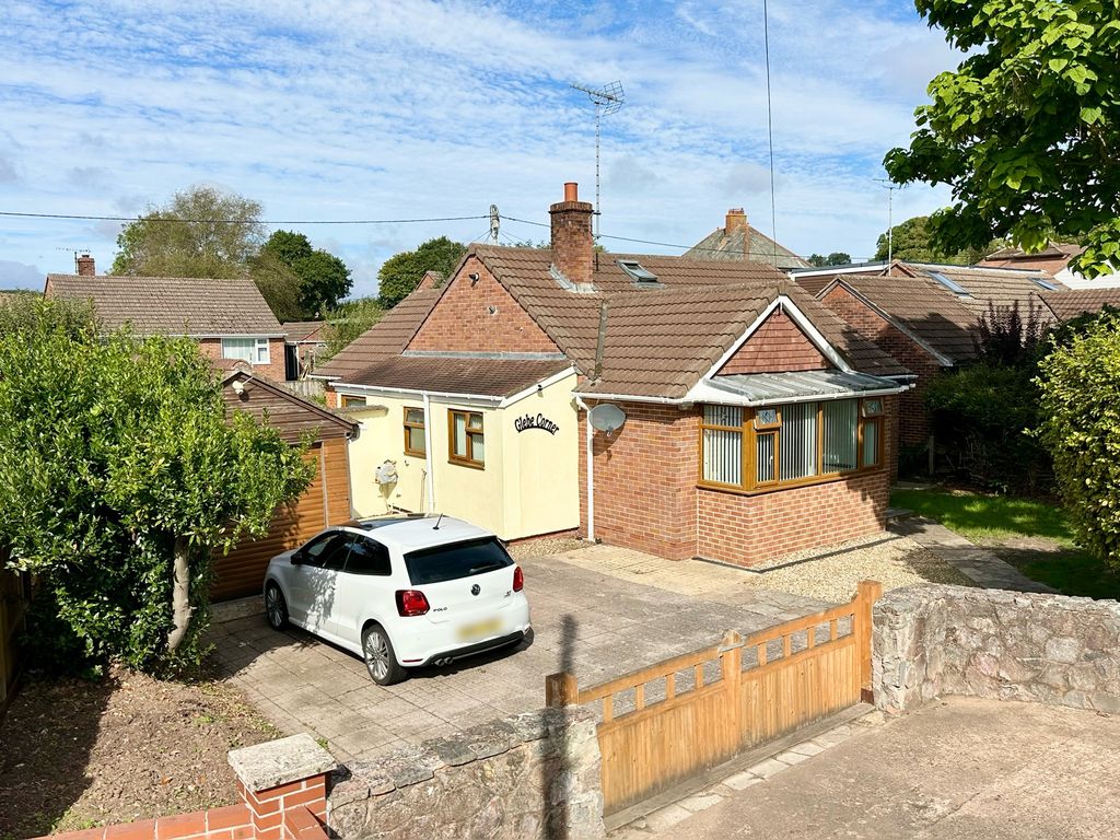 Property photo 1 of 21