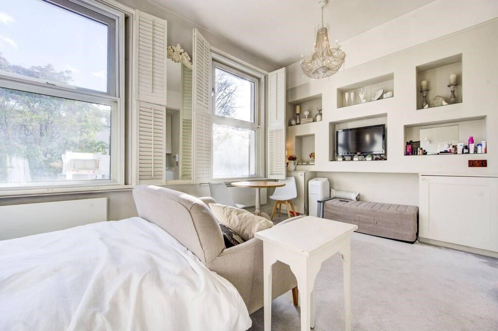 Property photo 3 of 4