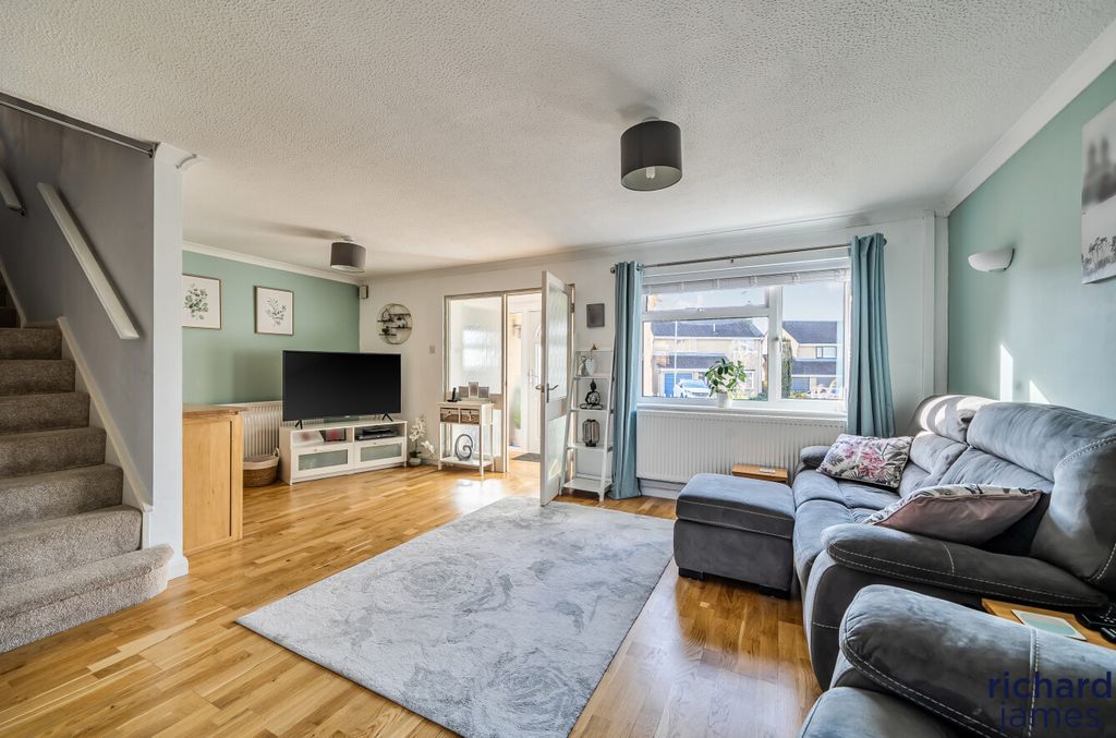 Property photo 2 of 23 22A8911cc81E4A96939ce0d994B84619