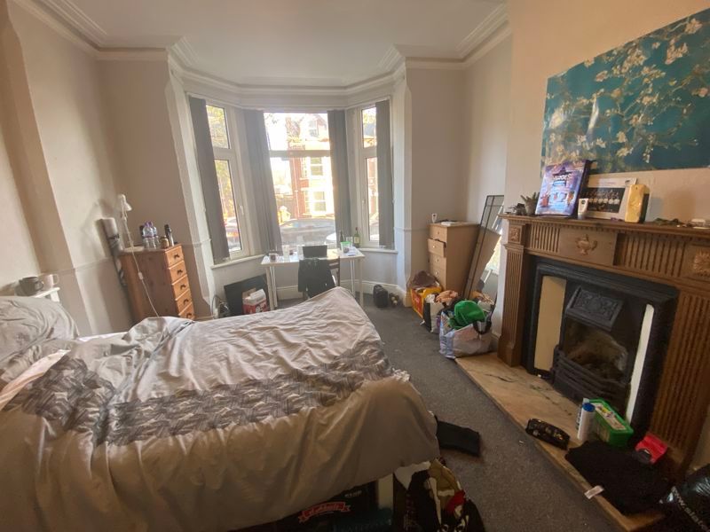 Property photo 3 of 12 Photo 11