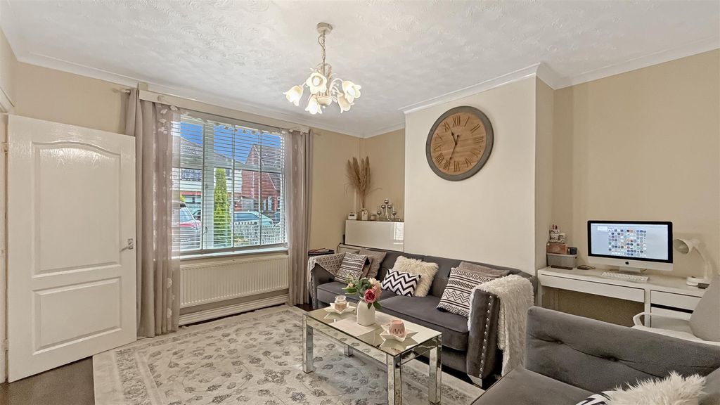 Property photo 3 of 12 717026Fa4Edccfd5A49E458A788c0Eed26c1111E.Jpg