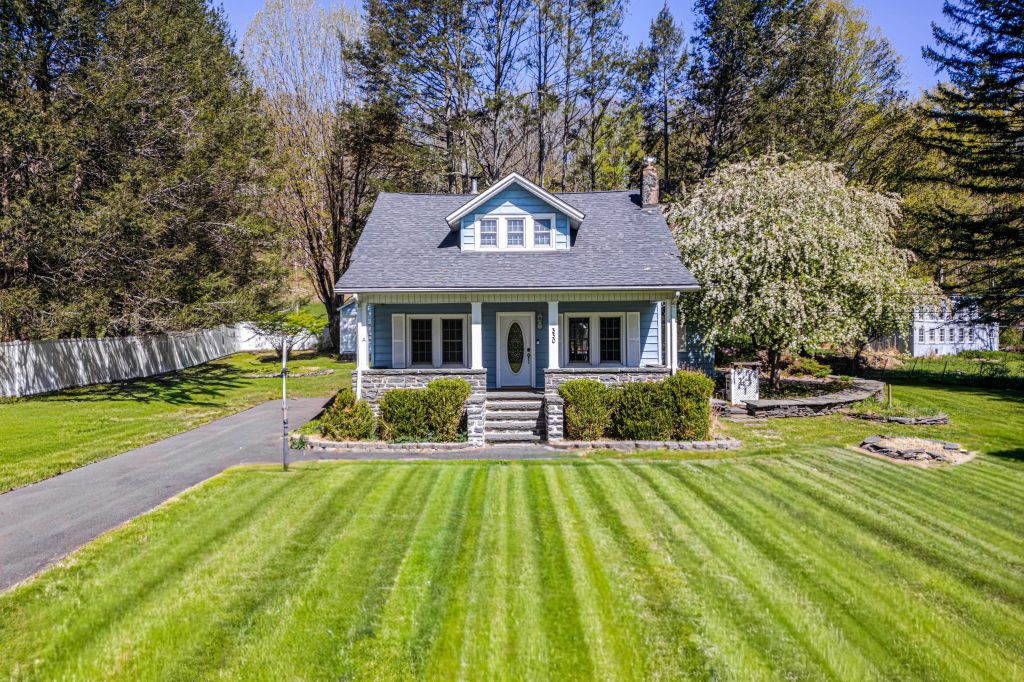 Property photo 1 of 27