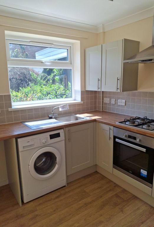 Property photo 2 of 3