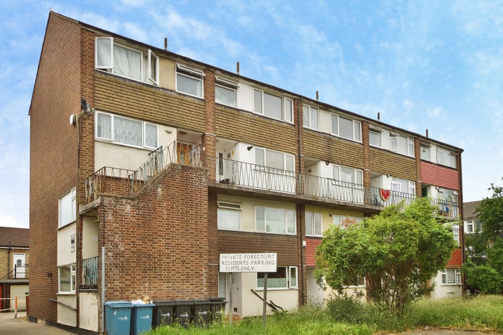 Property photo 1 of 16 Pbox-Img.Jpg