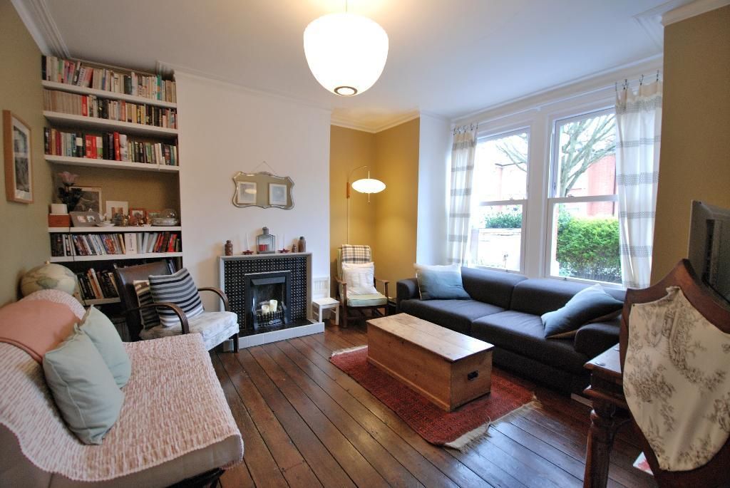 Property photo 2 of 18