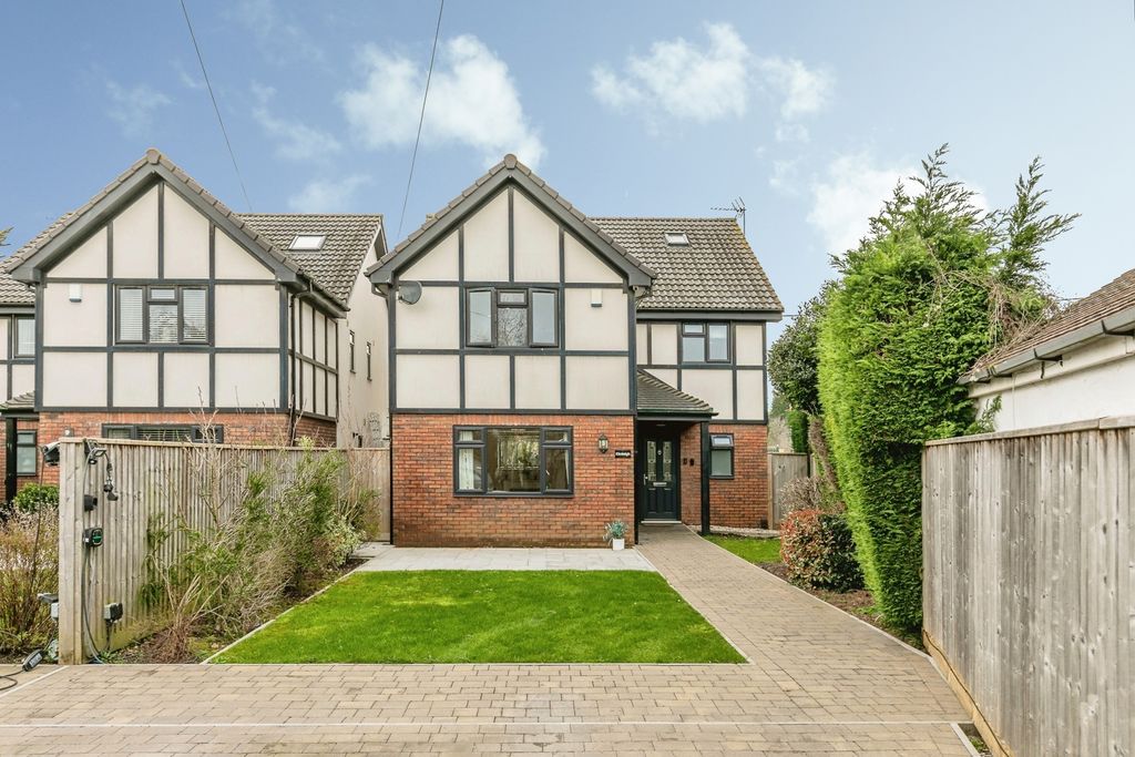 Property photo 1 of 24 Pbox-Img.Jpg