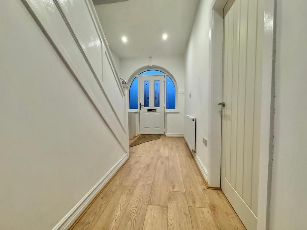 Property photo 2 of 20 Photo 2