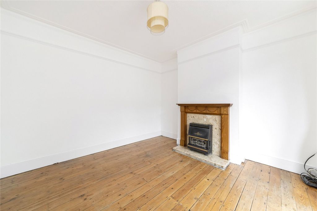 Property photo 3 of 17 Picture No. 03