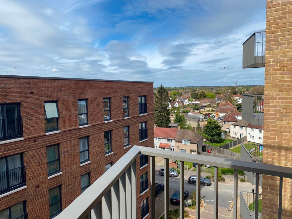 Property photo 3 of 15