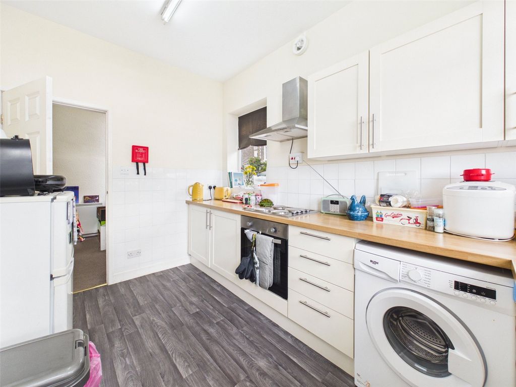 Property photo 3 of 13 Picture No. 04