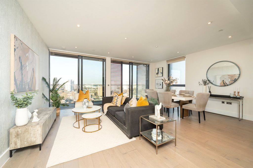 Property photo 1 of 12 Reception Room