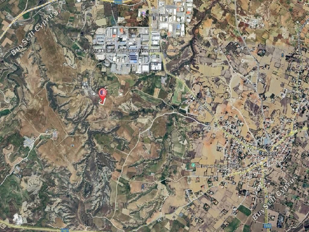 Property photo 3 of 4