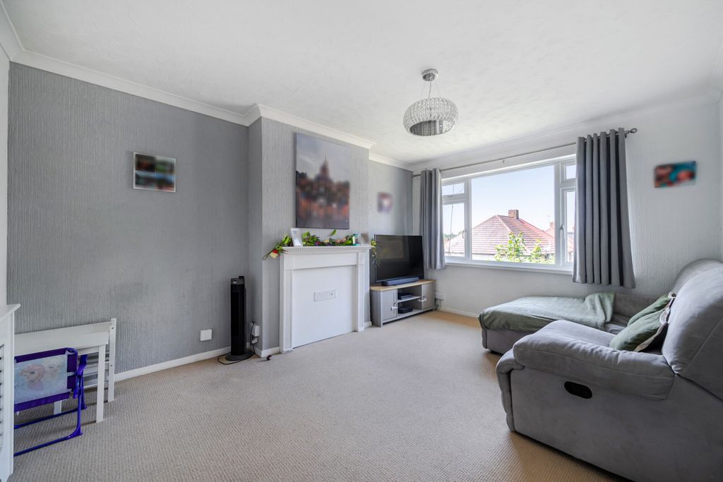 Property photo 2 of 15 1471775-11-6A33E3...
