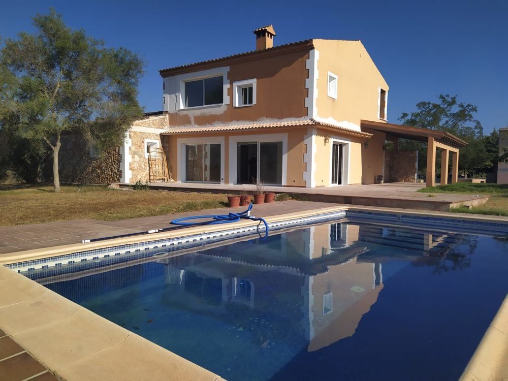 Property photo 1 of 20 Legally Registered Finca With Pool And Guest Apartment In Algaida
