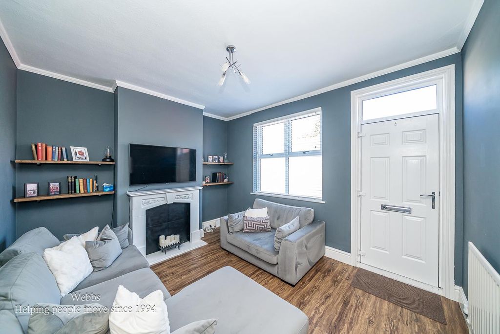 Property photo 3 of 21 Webbs-2.Jpg