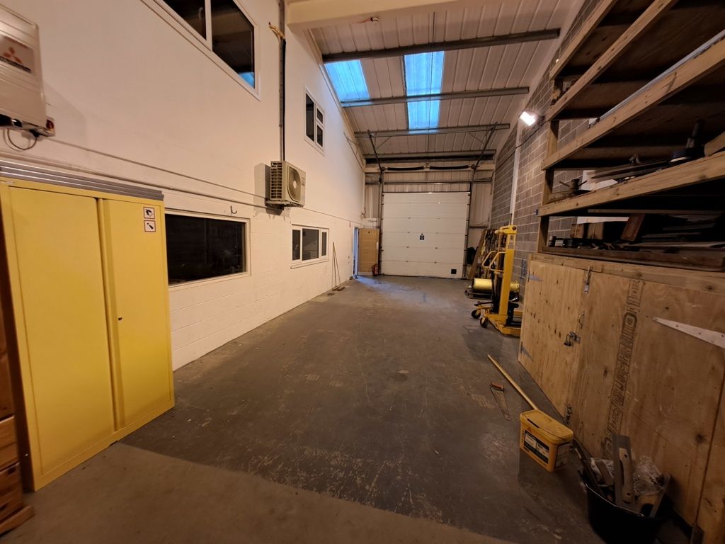 Property photo 3 of 14 Photo 14