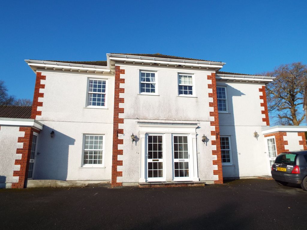 Property photo 1 of 6