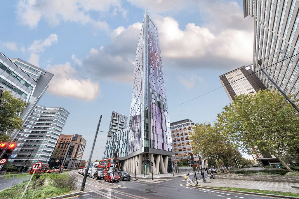 Property photo 1 of 13 Ae4E34c5-60F3-4Df...