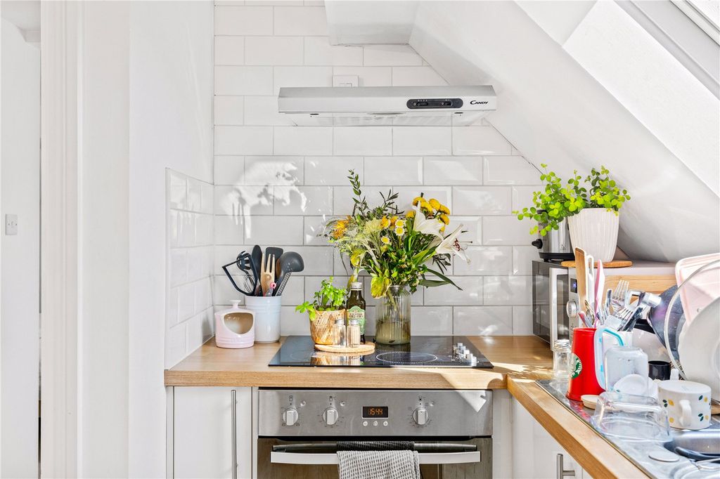 Property photo 3 of 16 Picture No. 43