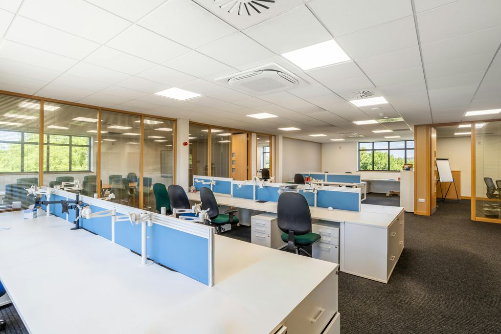 Property photo 3 of 9 1 Queensbridge - Northampton-106.Jpg