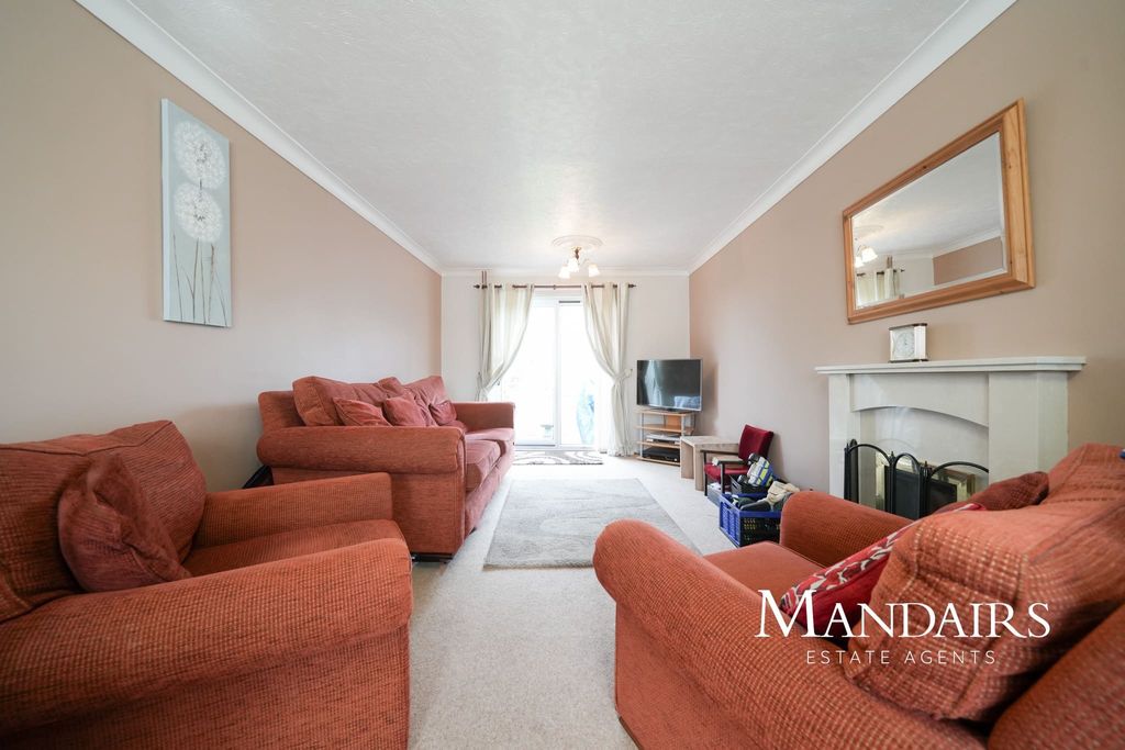 Property photo 2 of 15