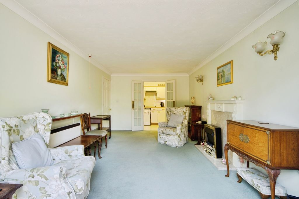 Property photo 3 of 18 Pbox-Img.Jpg