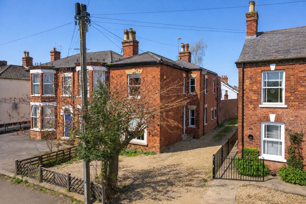 Property photo 1 of 20 1