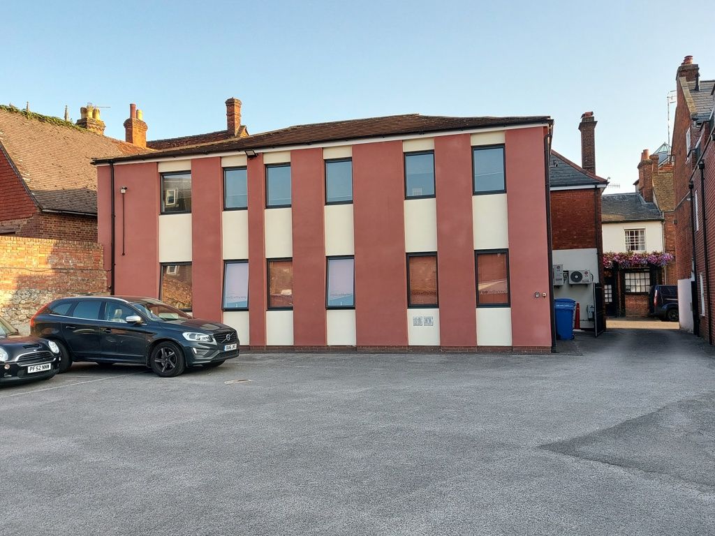 Property photo 2 of 17 Photo 6