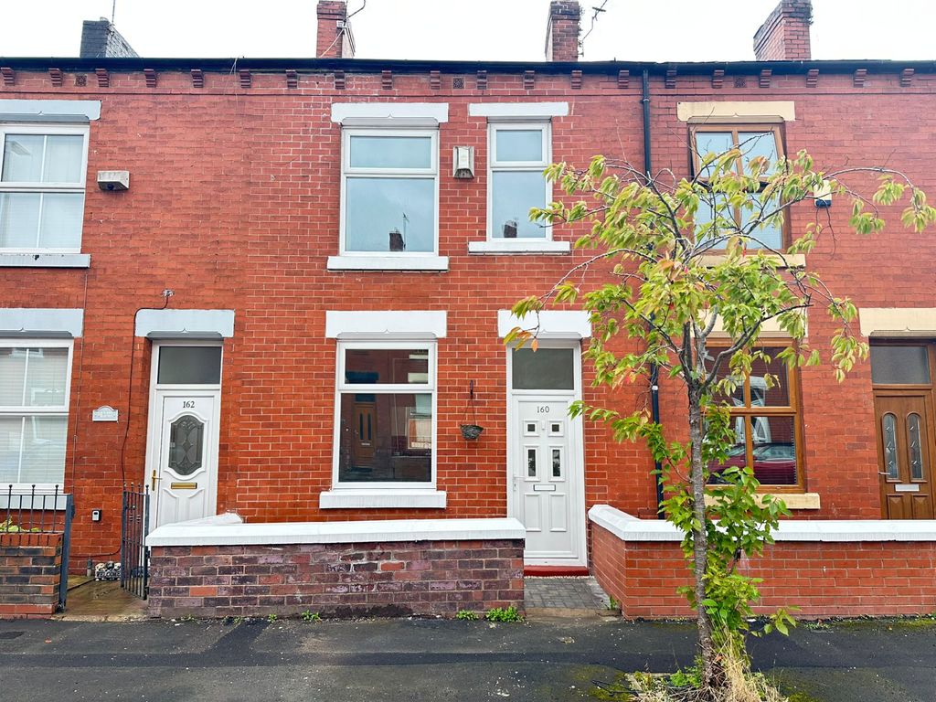 Property photo 1 of 9