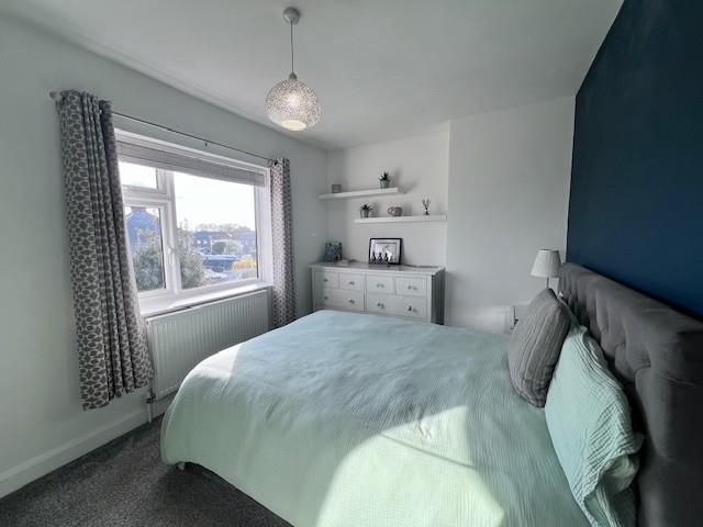 Property photo 3 of 14 Bedroom One.Jpg