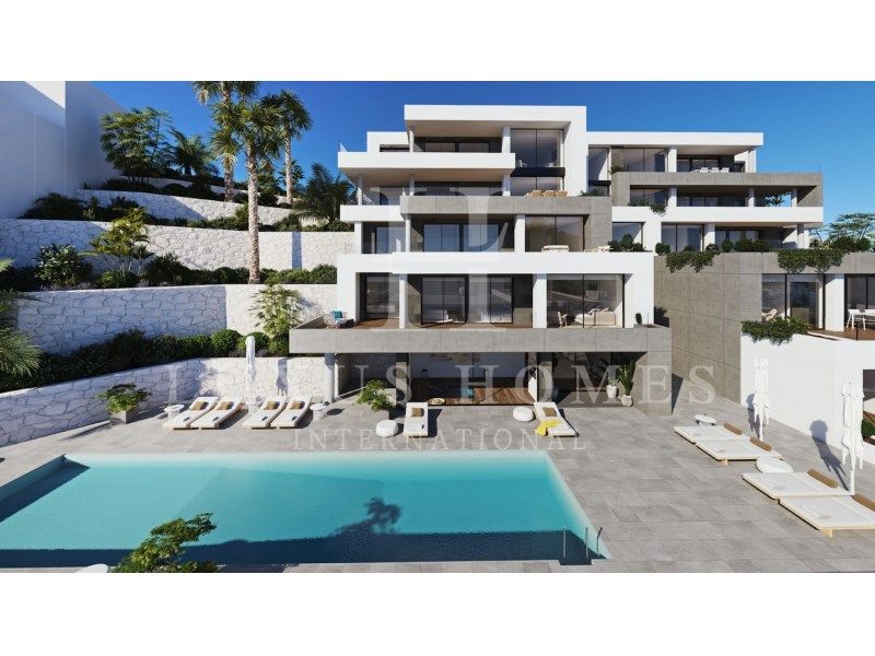 Property photo 2 of 21