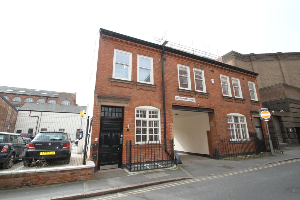 Property photo 3 of 7