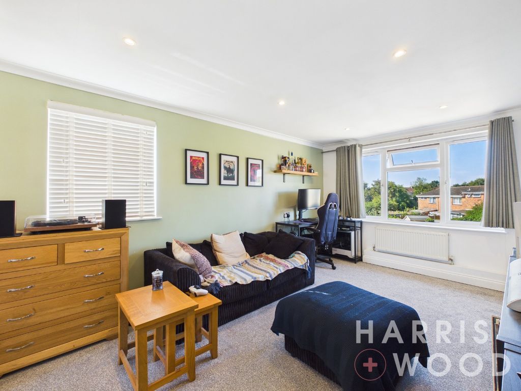 Property photo 3 of 14 5318655