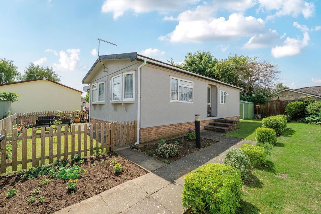 Property photo 1 of 19
